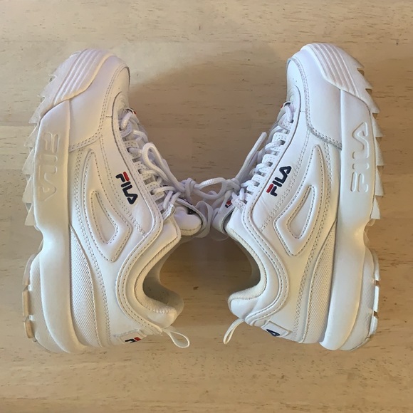 Women’s Filas - Picture 5 of 7